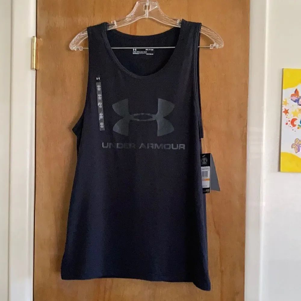 Under Armour Men’s Fitted Tank Top